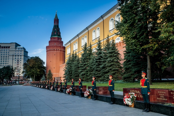В Санкт-Петербурге может появиться аллея городов-героев